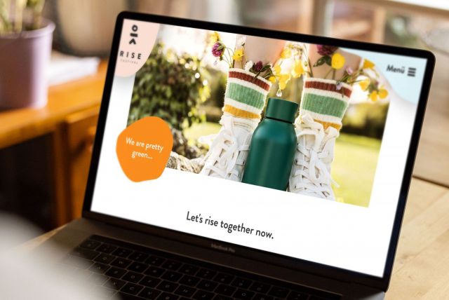 Homepage-Design für ein nachhaltiges Yoga-Festival