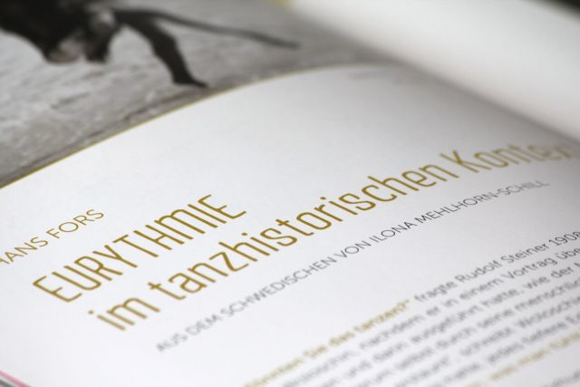 Imagebroschüre und Flyer für das Jugendeurythmie-Festival What moves you