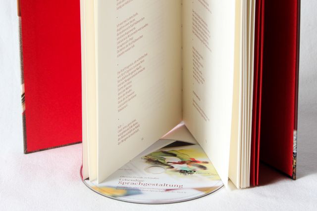 Gestaltung des hochwertigen Buches und der DVD für Christa Slezak-Schindlers Lebendige Sprachgestaltung